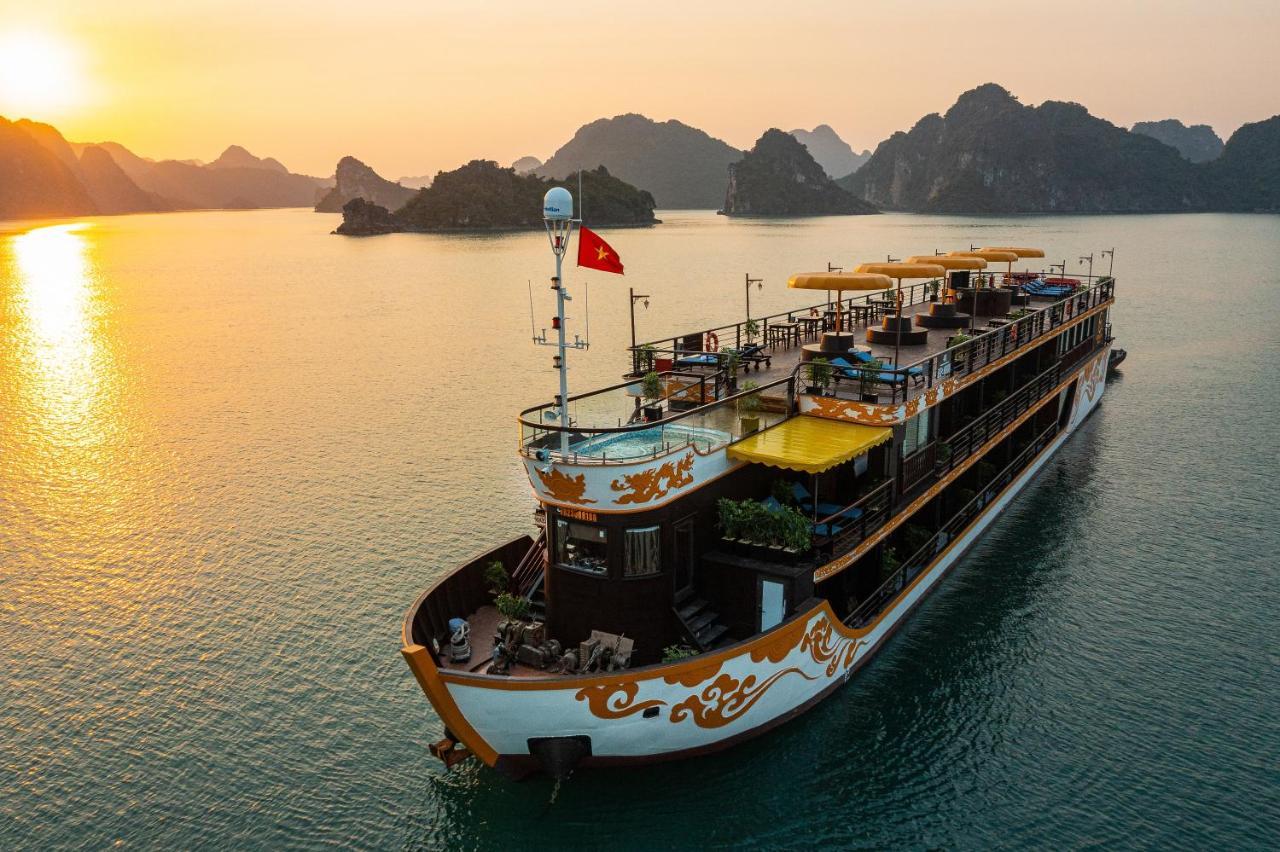 下龍 Nostalgia Halong Cruise酒店 外观 照片