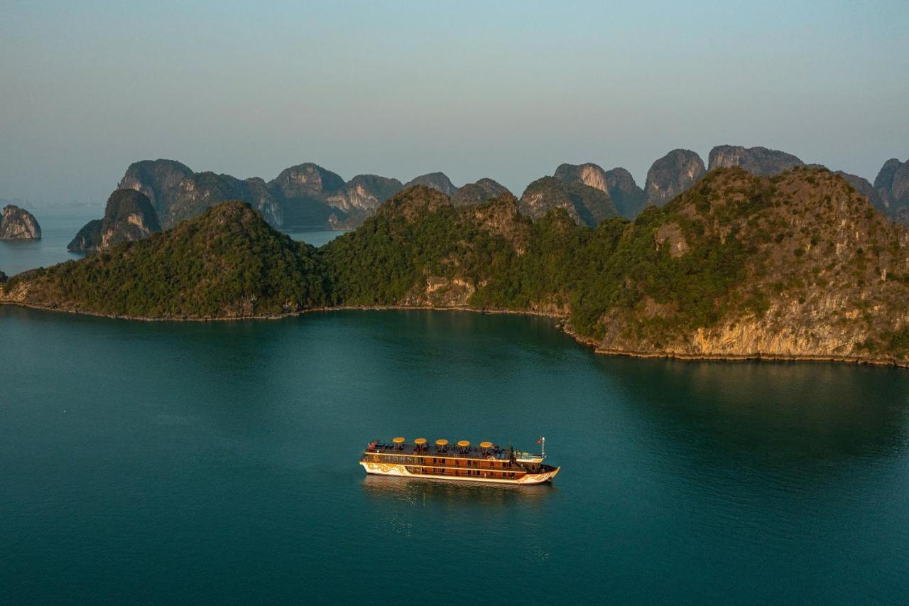下龍 Nostalgia Halong Cruise酒店 外观 照片