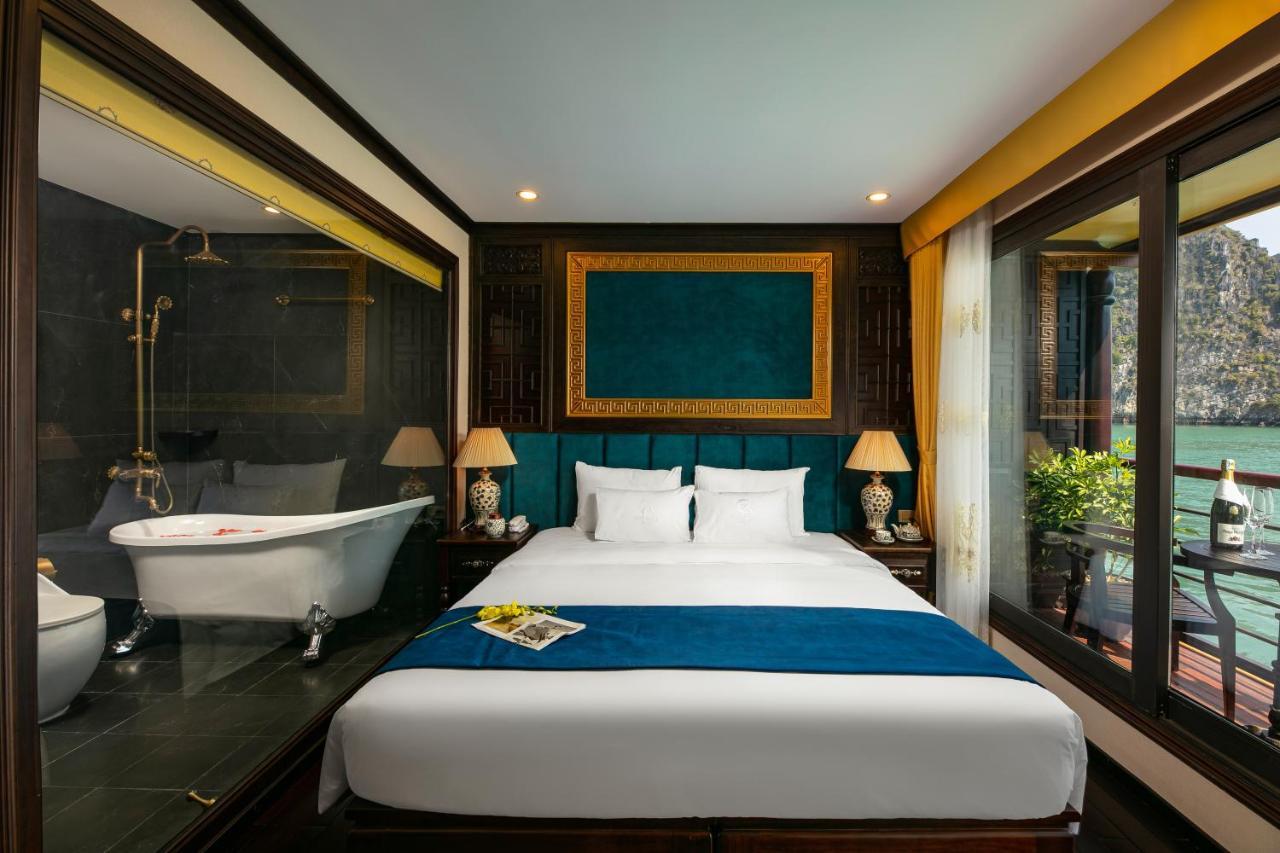 下龍 Nostalgia Halong Cruise酒店 外观 照片